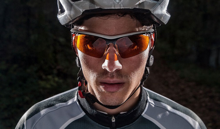 Gafas Fotocromáticas: Gafas de vista que se oscurecen con el Sol